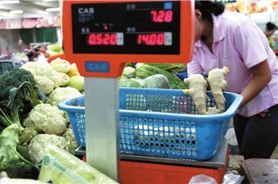 商务部:食用农产品价格连涨10周